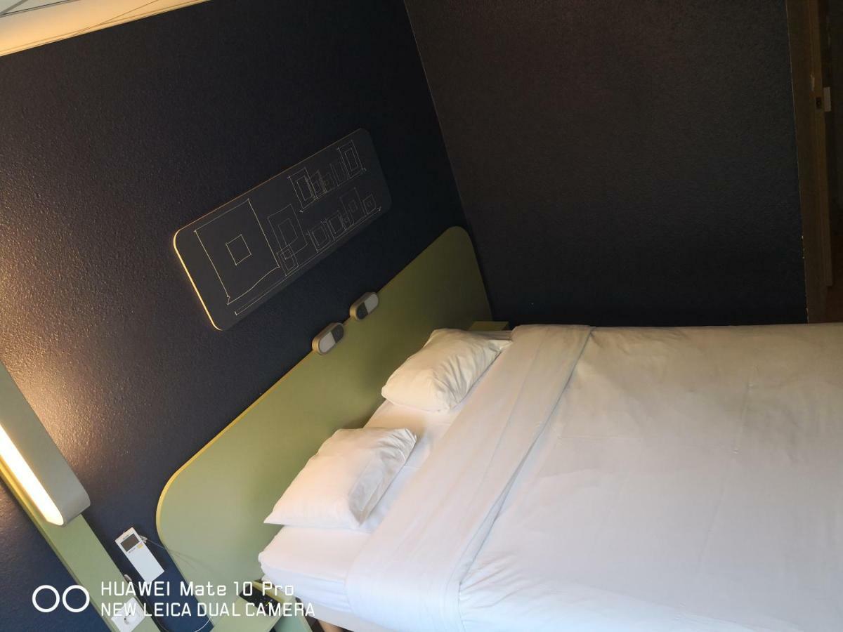 Ibis Budget Cergy St Christophe Экстерьер фото